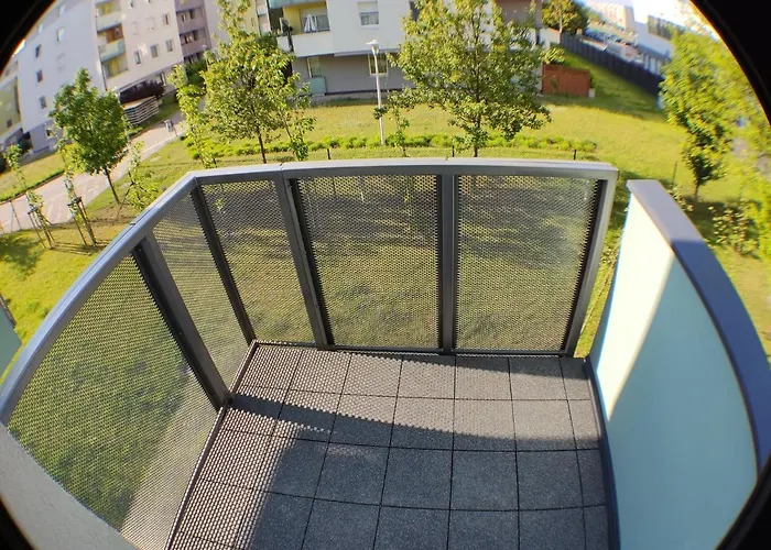 2110 Zwyciestwa 5n - Tanie W Apartamencie - Samodzielne Zameldowanie - Self Check In דירה